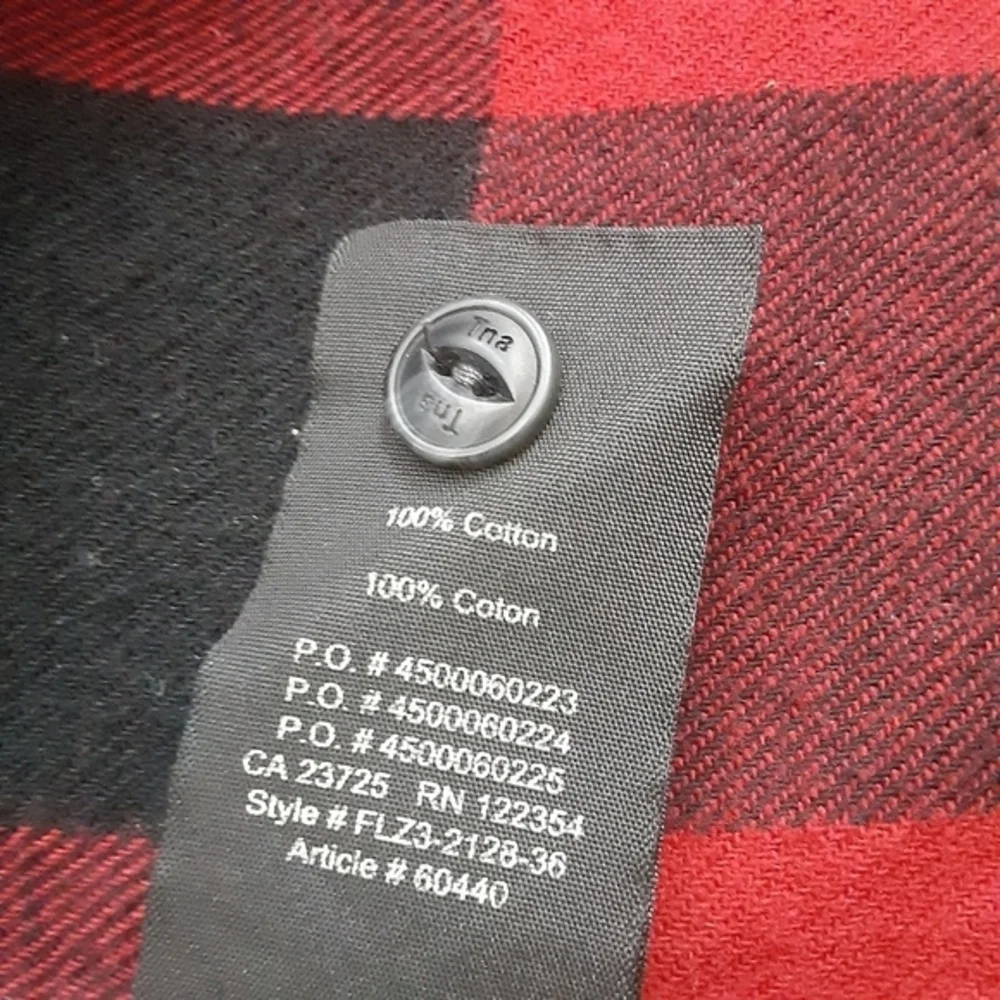 💥HOST PICK💥Aritzia TNA Flannel shirt, Cottage core Granola girl - Picture 11 of 15